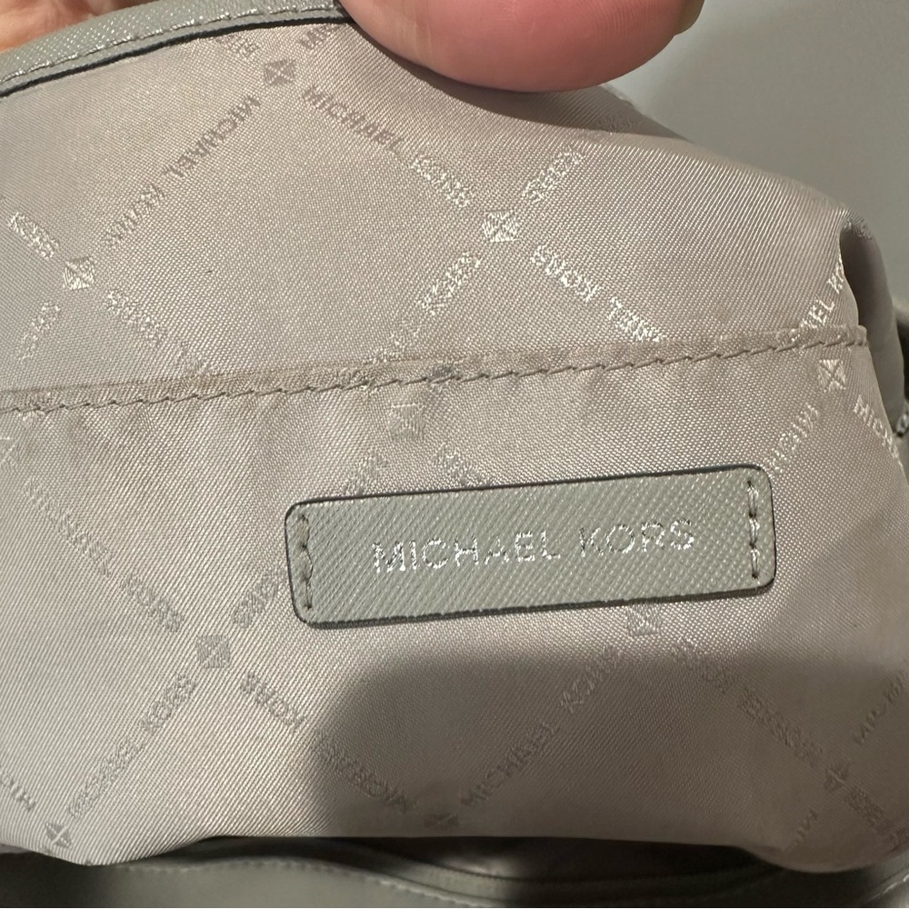 Michael Kors Large Gray Tote Bag - Picture 7 of 14
